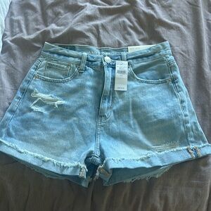 Branded new Mom shorts from American Eagle